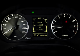 Подержанный автомобиль Chery Tiggo 4 2022 года (13 фото)