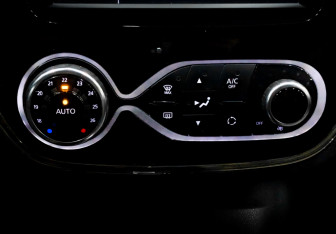Подержанный автомобиль Renault Kaptur 2018 года (16 фото)