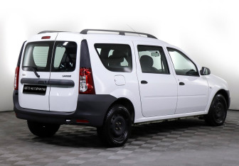 Подержанный автомобиль LADA (ВАЗ) Largus Wagon 2018 года (5 фото)