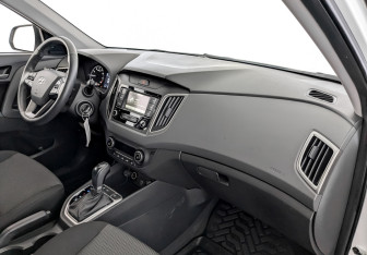 Подержанный автомобиль Hyundai Creta 2021 года (11 фото)