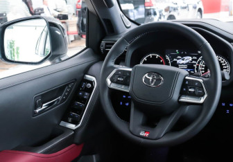 Новый Toyota Land Cruiser Suv 2025 (18 фото)