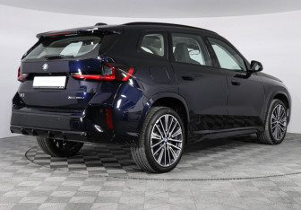Новый BMW X1 2025 (2 фото)