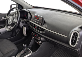 Подержанный автомобиль Kia Picanto 2018 года (13 фото)