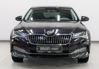 Подержанный автомобиль Skoda Superb Liftback 2025 года (3 фото)