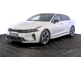 Подержанный автомобиль Kia K5 2022 года (1 фото)