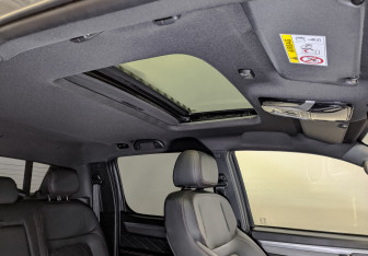 Подержанный автомобиль JAC T9 2024 года (23 фото)