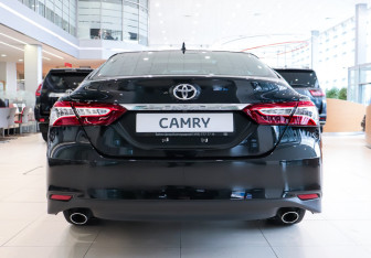 Новый Toyota Camry Sedan 2024 (4 фото)