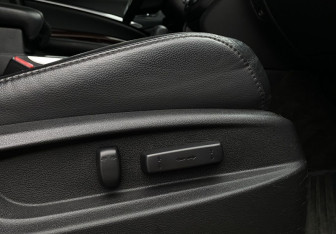 Подержанный автомобиль Acura MDX 2014 года (27 фото)