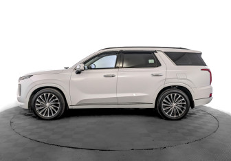 Подержанный автомобиль Hyundai Palisade 2019 года (8 фото)