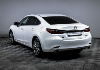 Подержанный автомобиль Mazda 6 Sedan 2023 года (7 фото)