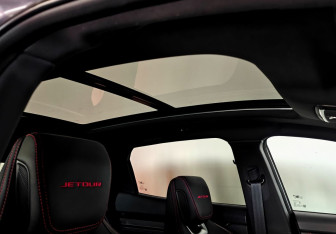 Подержанный автомобиль Jetour Dashing 2024 года (14 фото)