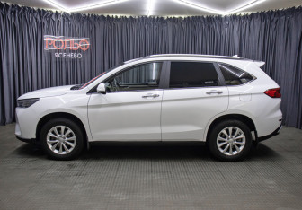 Подержанный автомобиль Haval M6 2023 года (8 фото)