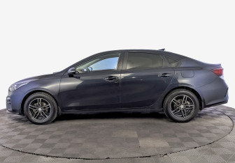 Подержанный автомобиль Kia Cerato Sedan 2020 года (8 фото)