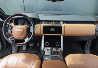Подержанный автомобиль Land Rover Range Rover 2019 года (13 фото)