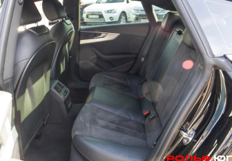 Подержанный автомобиль Audi A5 Liftback 2017 года (7 фото)