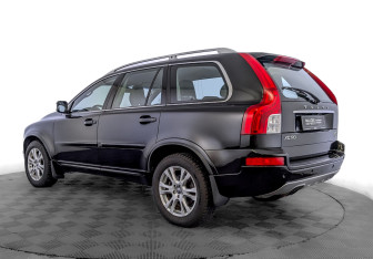 Подержанный автомобиль Volvo XC90 2013 года (7 фото)