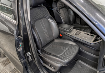 Подержанный автомобиль Exeed TXL 2022 года (24 фото)