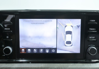 Подержанный автомобиль Kia K5 2020 года (15 фото)