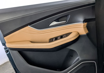 Подержанный автомобиль Evolute i-SKY 2024 года (19 фото)