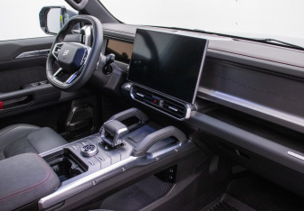 Подержанный автомобиль Jetour T2 2024 года (9 фото)