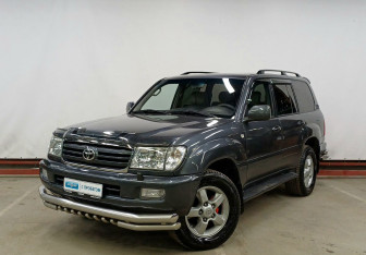 Подержанный автомобиль Toyota Land Cruiser Suv 2002 года (1 фото)