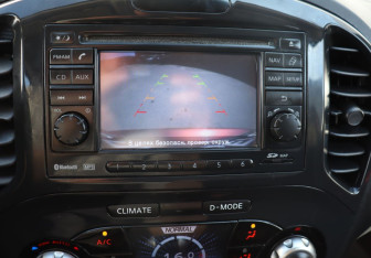 Подержанный автомобиль Nissan Juke 2011 года (14 фото)