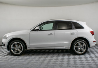 Подержанный автомобиль Audi Q5 2016 года (8 фото)