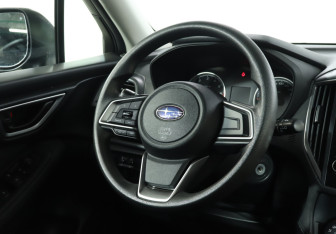 Подержанный автомобиль Subaru Forester Suv 2019 года (15 фото)