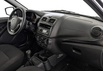 Подержанный автомобиль LADA (ВАЗ) Granta Sedan 2023 года (13 фото)