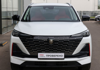 Подержанный автомобиль Changan CS55PLUS 2023 года (2 фото)