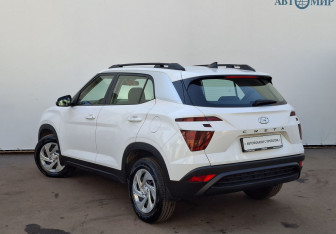 Подержанный автомобиль Hyundai Creta 2022 года (7 фото)