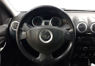 Подержанный автомобиль LADA (ВАЗ) Largus Wagon 2018 года (12 фото)