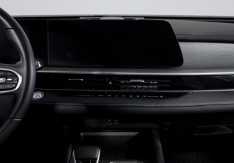 Подержанный автомобиль Chery Arrizo 8 2023 года (13 фото)