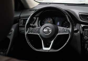 Подержанный автомобиль Nissan X-Trail 2021 года (12 фото)