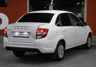 Подержанный автомобиль LADA (ВАЗ) Granta Sedan 2024 года (5 фото)