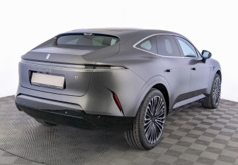 Новый Avatr 11 2025 (2 фото)