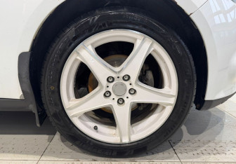 Подержанный автомобиль Ford Focus Hatchback 2012 года (8 фото)