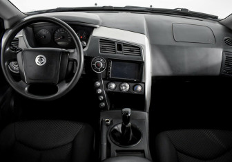 Подержанный автомобиль SsangYong Kyron 2012 года (7 фото)