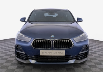 Подержанный автомобиль BMW X2 2021 года (2 фото)