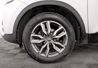 Подержанный автомобиль Chery Tiggo 4 2022 года (18 фото)