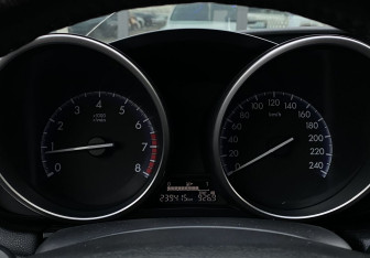 Подержанный автомобиль Mazda 3 Sedan 2012 года (20 фото)