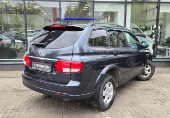 Подержанный автомобиль SsangYong Kyron 2014 года (8 фото)