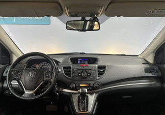 Подержанный автомобиль Honda CR-V 2014 года (12 фото)