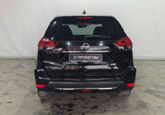 Подержанный автомобиль Nissan X-Trail 2019 года (5 фото)
