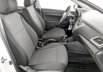 Подержанный автомобиль Hyundai Solaris Sedan 2020 года (23 фото)