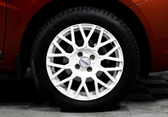 Подержанный автомобиль LADA (ВАЗ) Vesta Sedan 2017 года (7 фото)