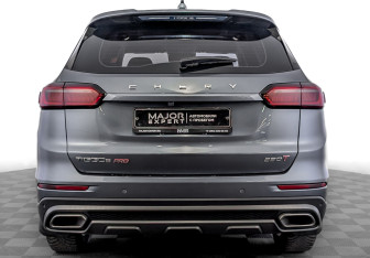Подержанный автомобиль Chery Tiggo 8 Pro 2022 года (6 фото)
