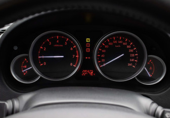 Подержанный автомобиль Mazda 6 Wagon 2008 года (12 фото)