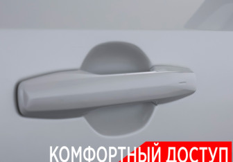 Подержанный автомобиль Toyota RAV4 2025 года (22 фото)
