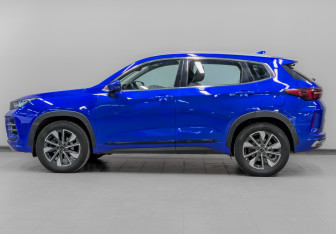 Подержанный автомобиль Exeed LX 2022 года (8 фото)